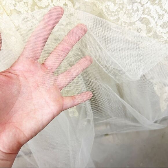 Vintage 70s 1970s Lace Off Shoulder Tulle Wedding Dress Romantic Boho - Picture 4 of 11